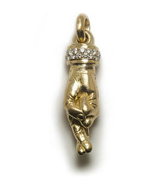 The Crossed Fingers with Hemera Cuff 750 Yellow Gold with VS Diamonds 