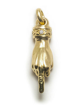 The Servant with Tristan and Isolde Cuff 750 Yellow Gold with VS Diamonds